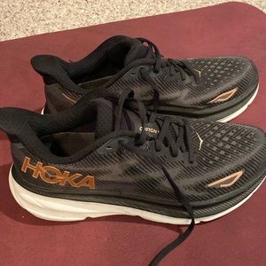 Hoka “Clifton” Runners